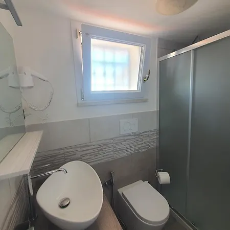 Bed & Breakfast Brezza Marina Fiumicino