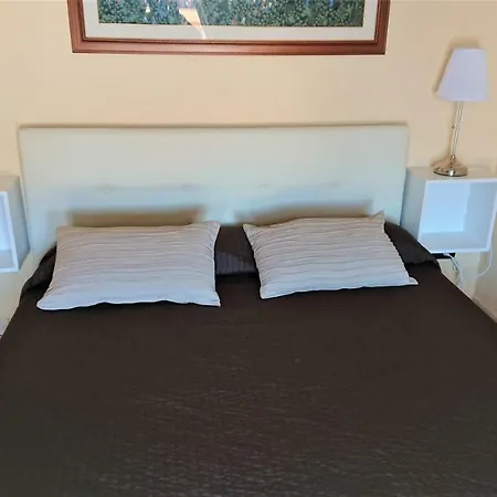 Bed & Breakfast Brezza Marina